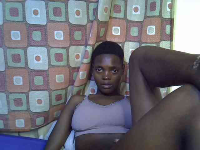 Slender-kerry webcam
