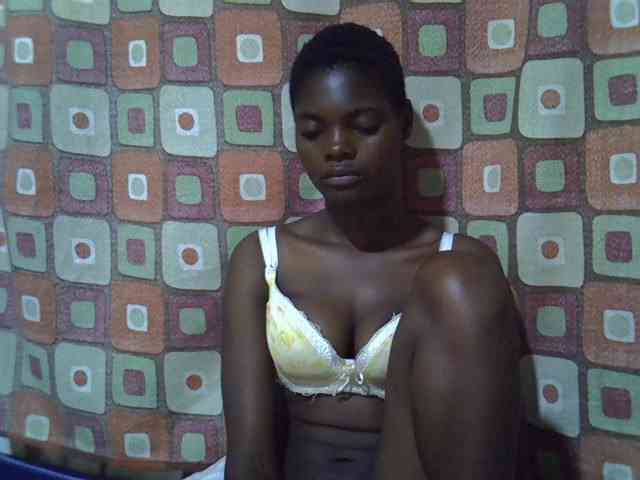 Slender-kerry webcam