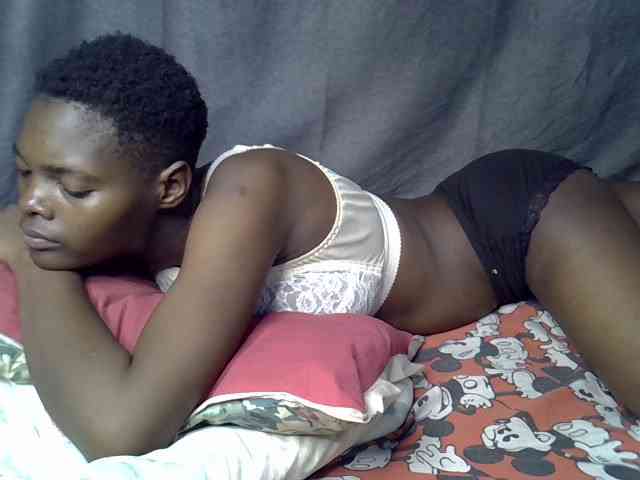 Slender-kerry webcam