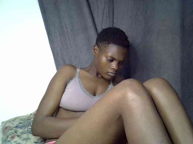 Slender-kerry webcam
