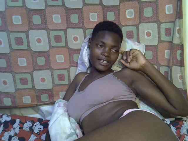Slender-kerry webcam