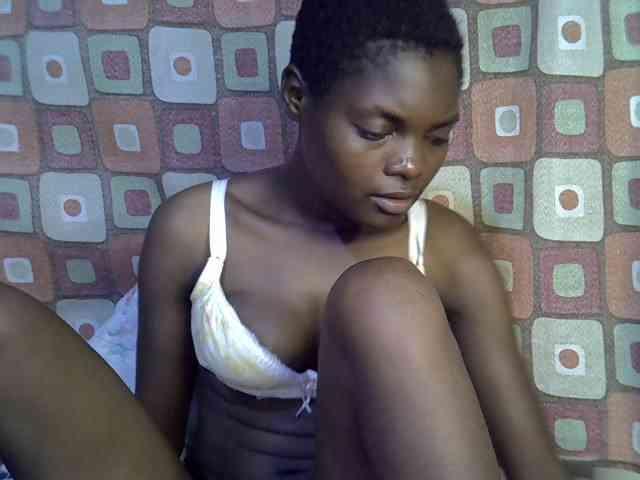 Slender-kerry webcam