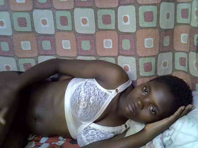 Slender-kerry webcam