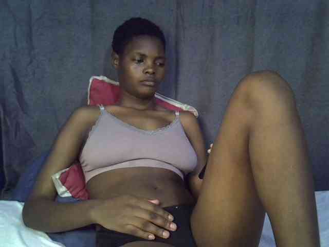 Slender-kerry webcam