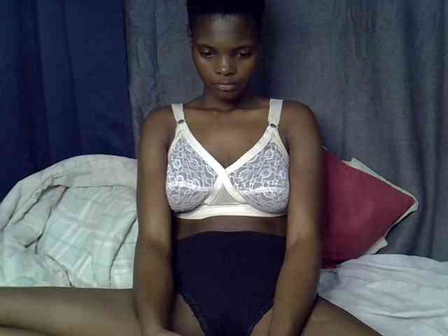 Slender-kerry webcam