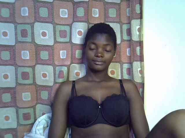 Slender-kerry webcam