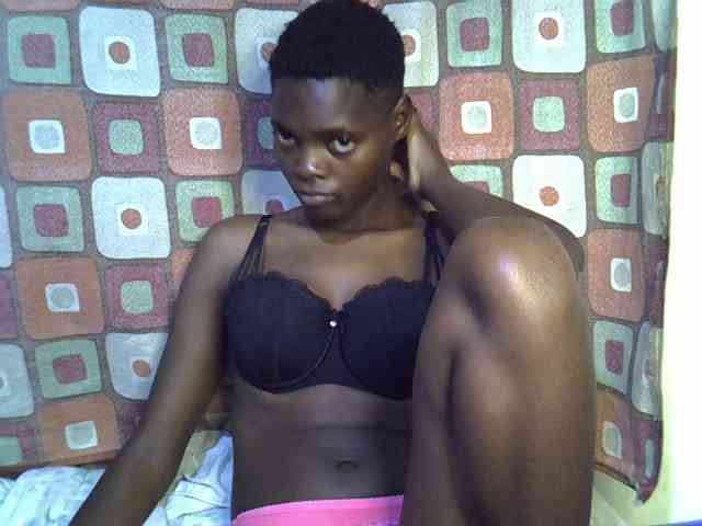 Slender-kerry webcam