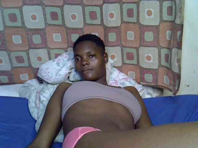 Slender-kerry webcam