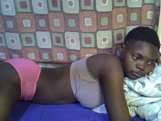 Slender-kerry webcam