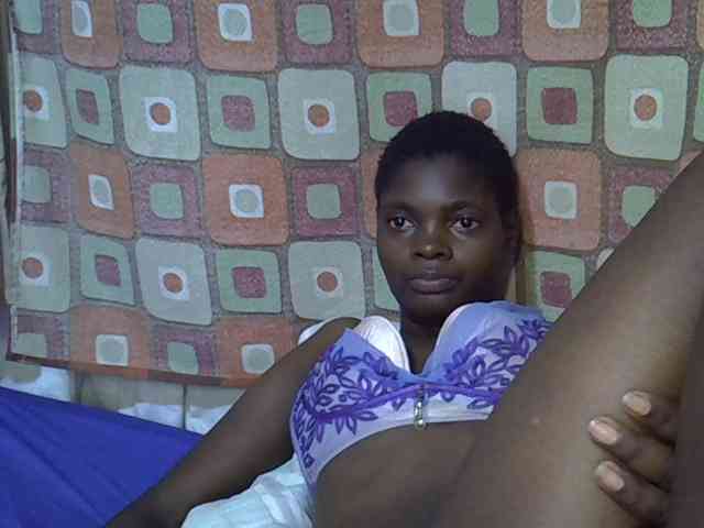 Slender-kerry webcam