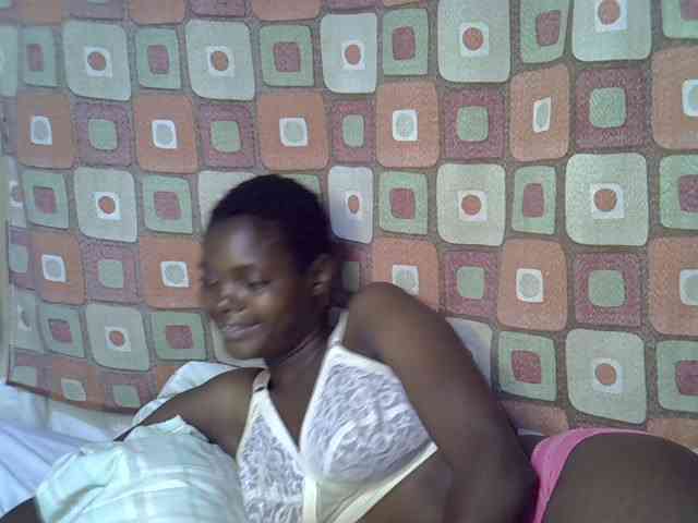 Slender-kerry webcam