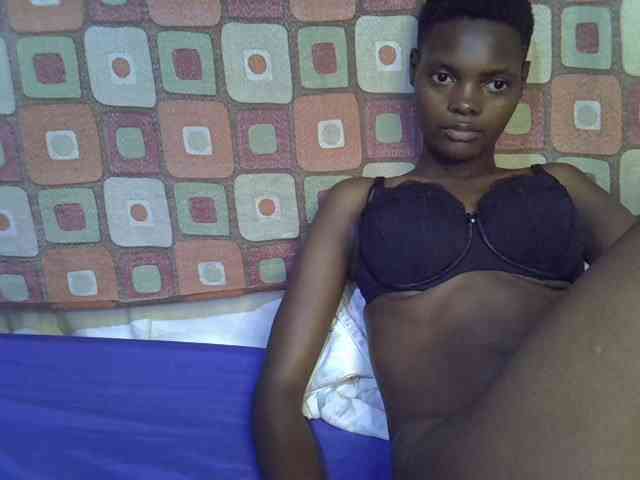 Slender-kerry webcam