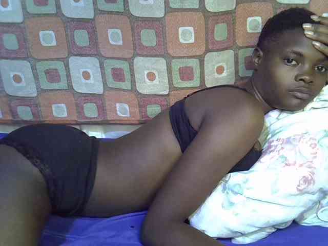 Slender-kerry webcam