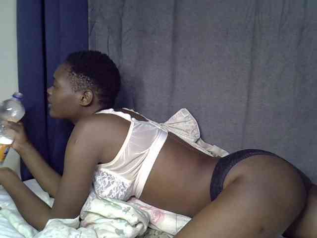 Slender-kerry webcam