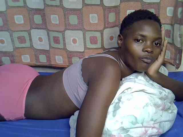 Slender-kerry webcam