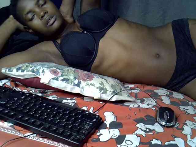 Slender-kerry webcam