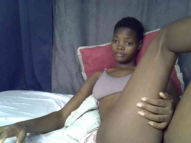 Slender-kerry webcam