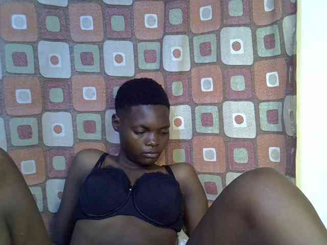 Slender-kerry webcam