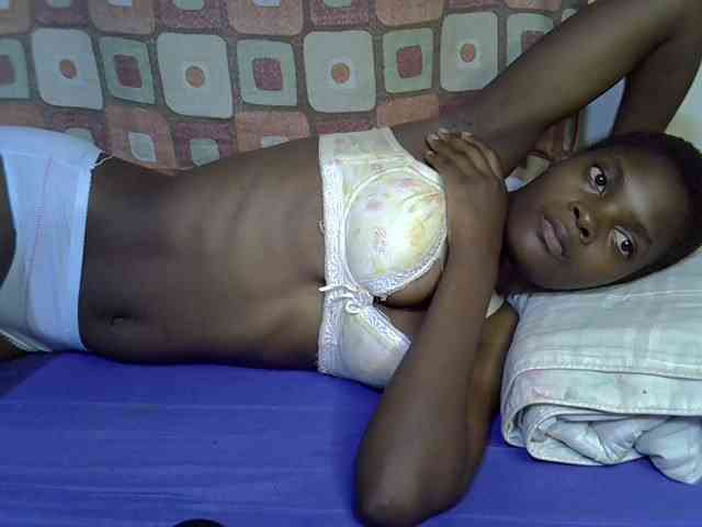Slender-kerry webcam