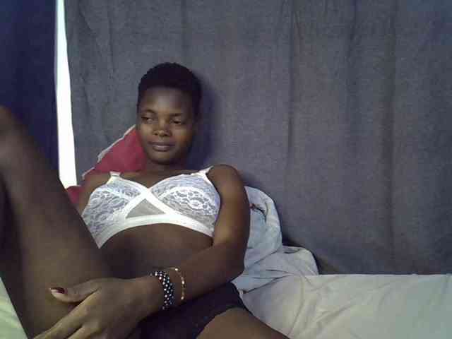 Slender-kerry webcam