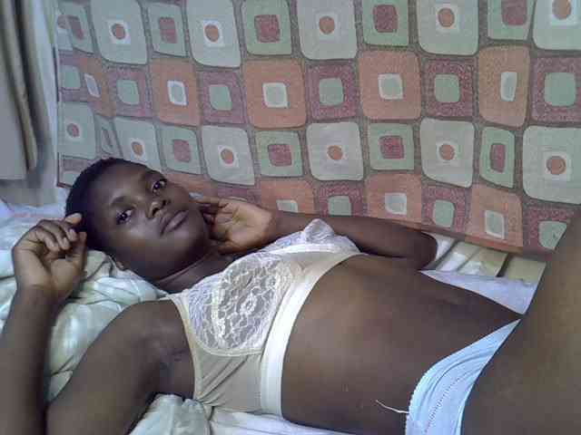 Slender-kerry webcam