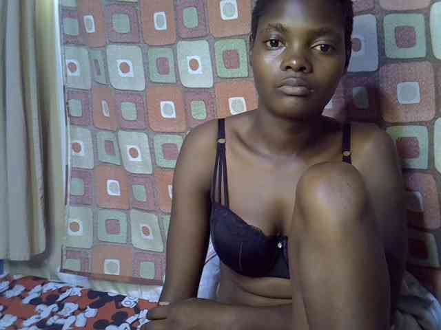 Slender-kerry webcam
