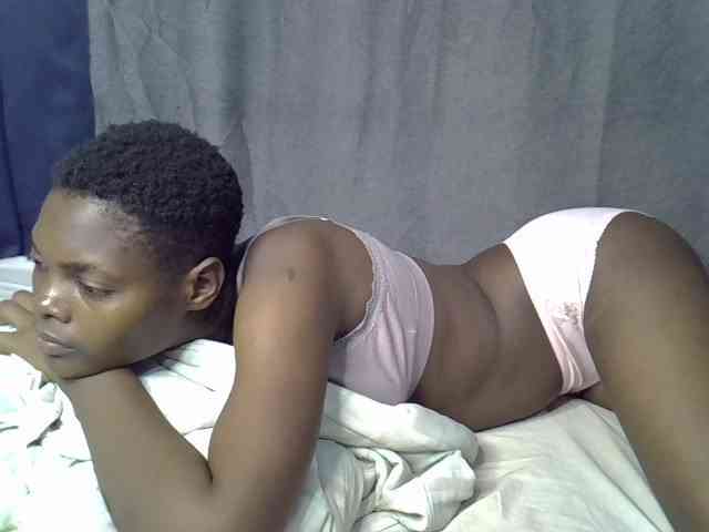 Slender-kerry webcam