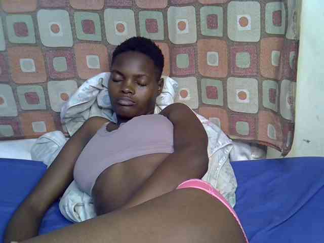 Slender-kerry webcam
