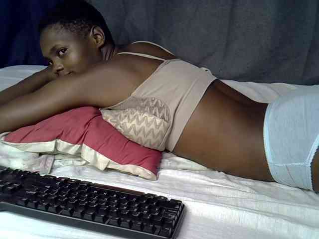 Slender-kerry webcam
