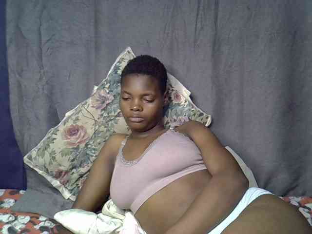 Slender-kerry webcam