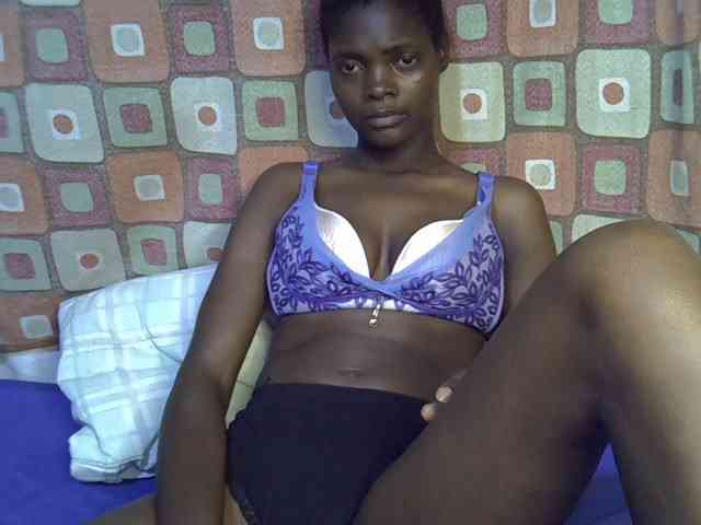 Slender-kerry webcam