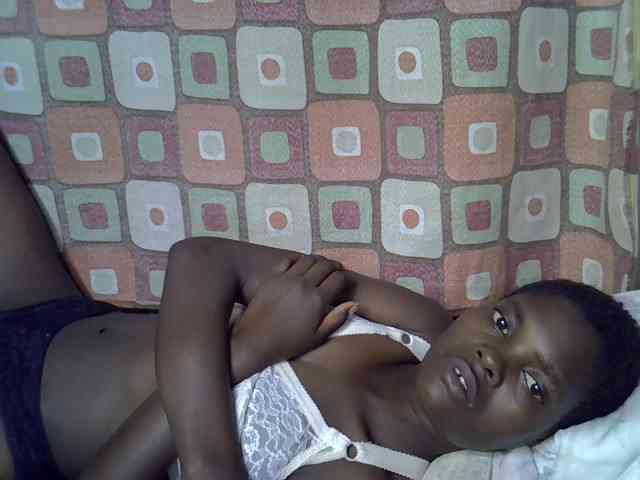 Slender-kerry webcam