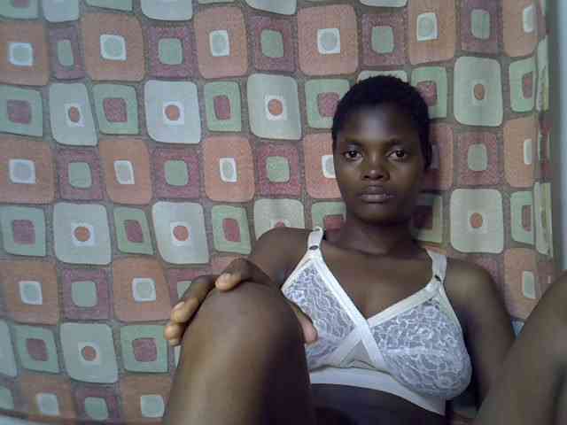 Slender-kerry Live Webcam on BongaCams