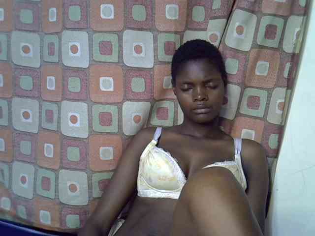 Slender-kerry webcam