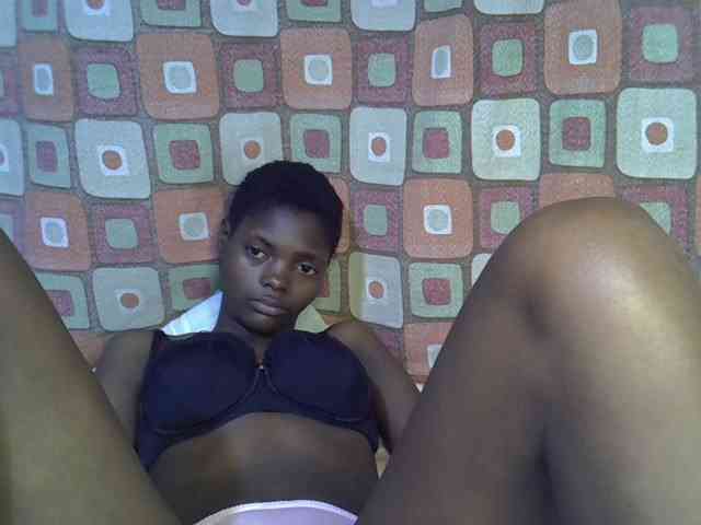Slender-kerry webcam
