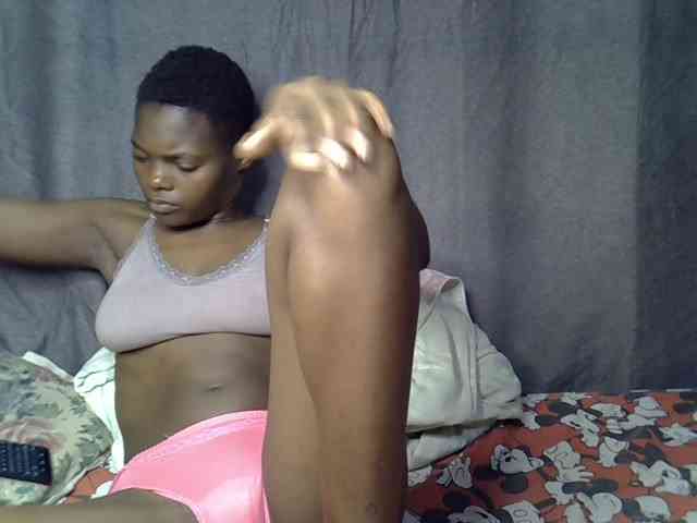 Slender-kerry webcam