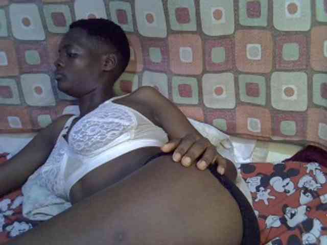 Slender-kerry webcam