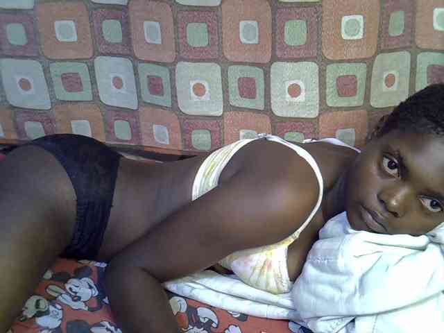Slender-kerry webcam