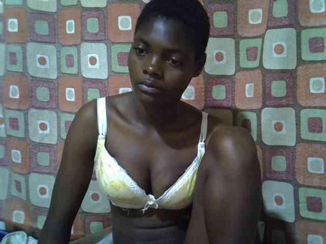 Slender-kerry webcam