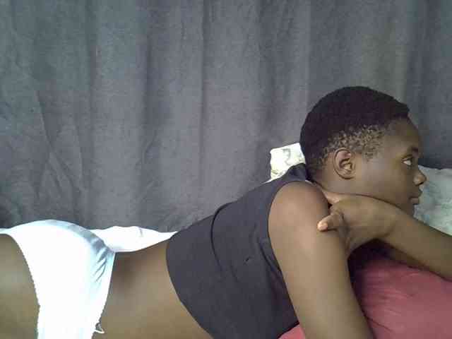 Slender-kerry webcam