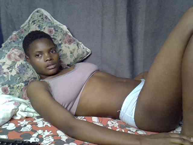 Slender-kerry webcam