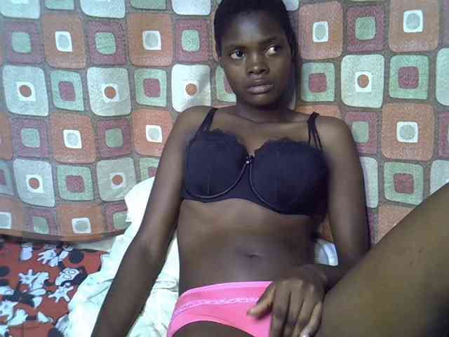 Slender-kerry webcam