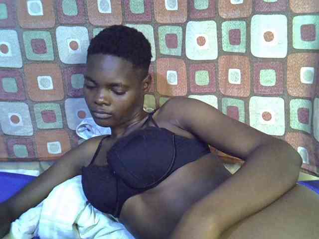 Slender-kerry webcam