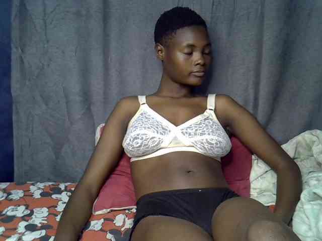 Slender-kerry webcam