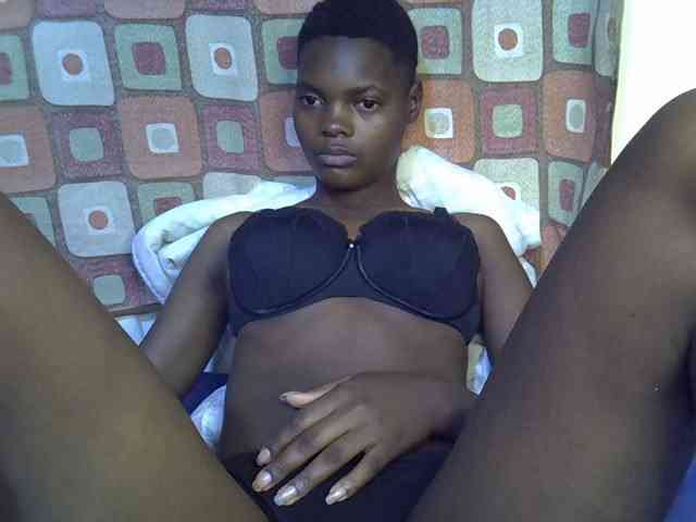 Slender-kerry webcam