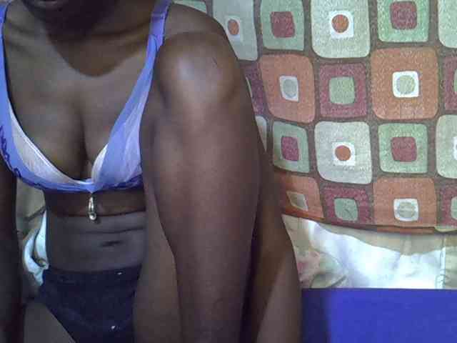 Slender-kerry webcam