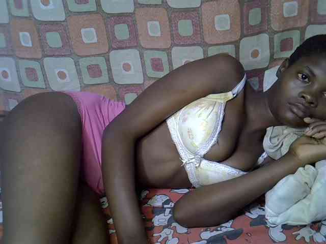 Slender-kerry webcam