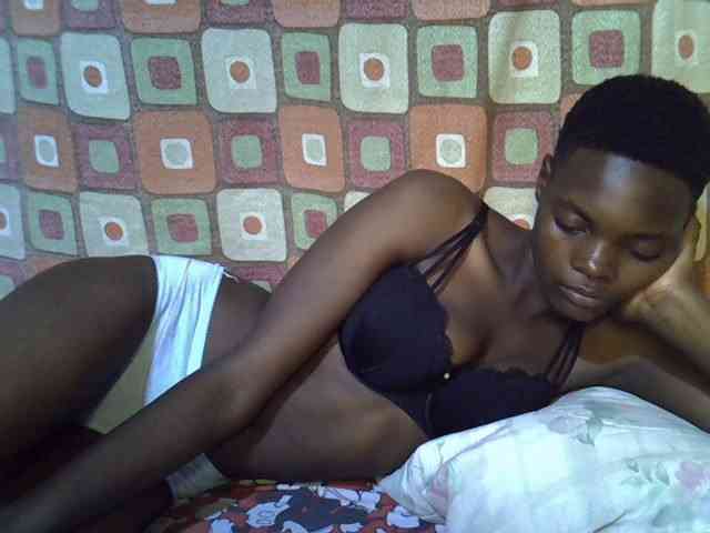 Slender-kerry webcam