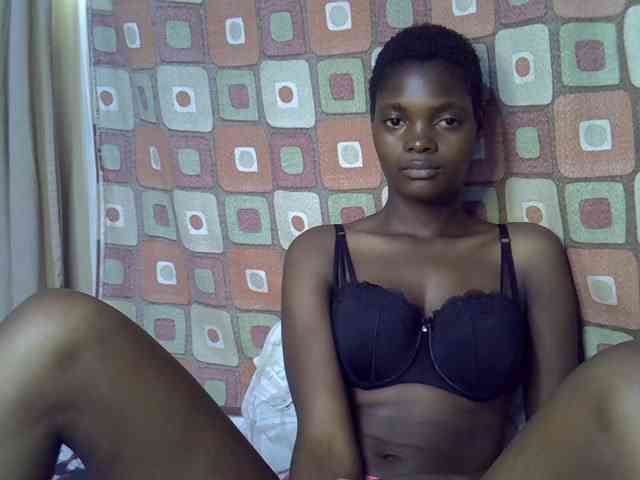 Slender-kerry webcam