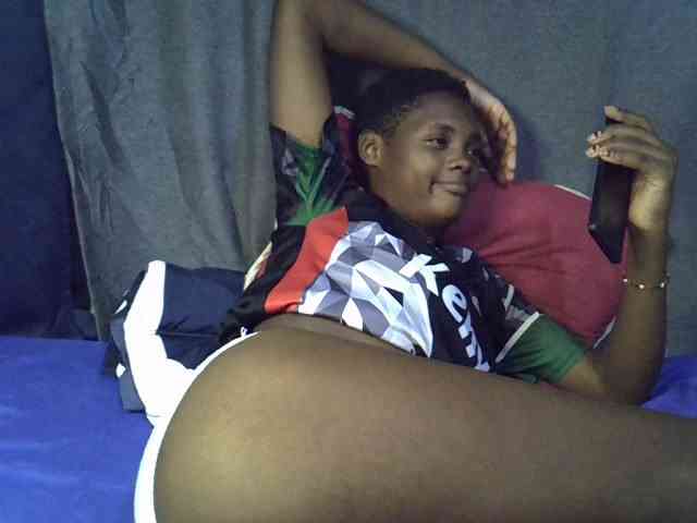 Slender-kerry webcam